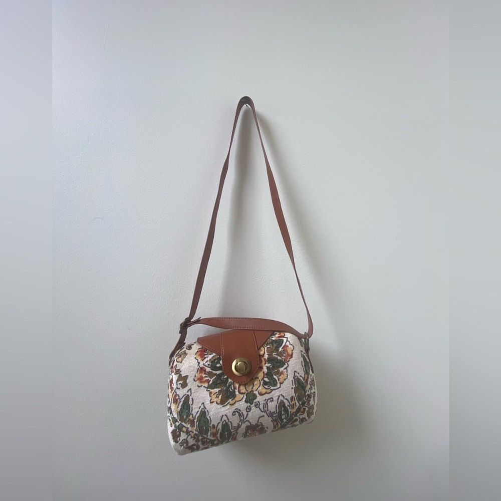 Rate Anthropologie crossbody/shoulder bag